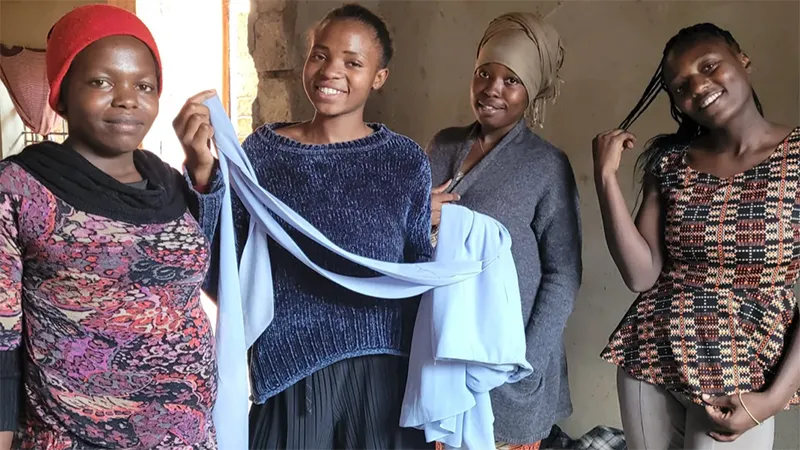 Teen Mothers in Kenya are empowered to become entrepreneurs!