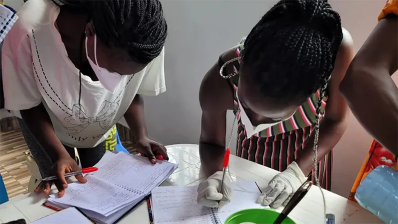 Teen Mothers in Kenya are empowered to become entrepreneurs!