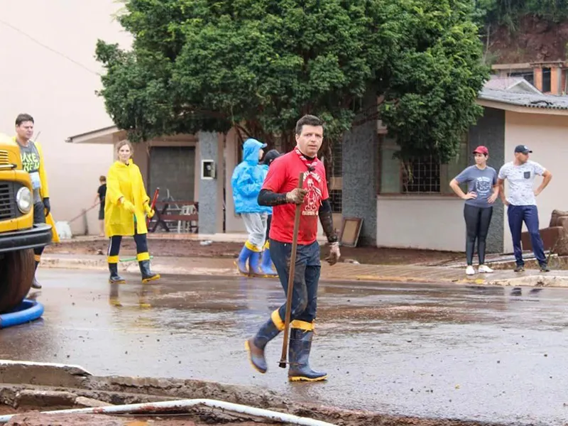 Brazil Scouts support communities devastated by flooding