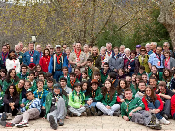Their Majesties, Scouts and BP Fellows at the San Jorge Camp