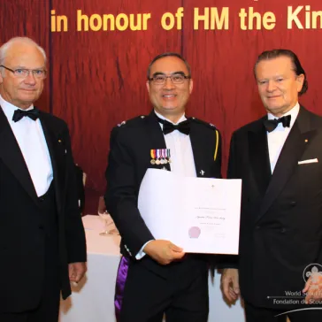 Mr Ignatius KWAN (HK) presented to His Majesty as a new BP Fellow