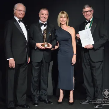 Mr Geoff Morgan AM & Mrs Roslyn Morgan (AU) presented to His Majesty as new Chairman Circle members