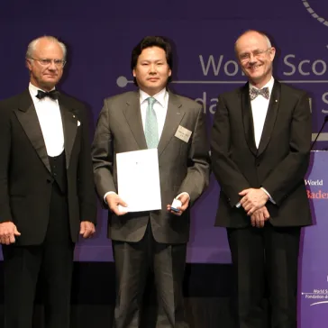 Presentation of Mr. Chey Chul-Won