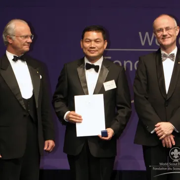 Presentation of Mr. Chin Chu Chen