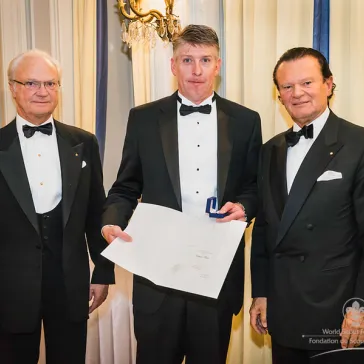 Mr Nathan Baie (US) presented to His Majesty as a new BP Fellow