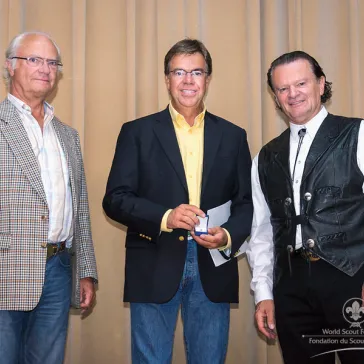 Mr Allen David Brown (US) presented to His Majesty as a new BP Fellow