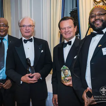 His Majesty receives gifts from Gilbert Mussumba and Wayne Davis