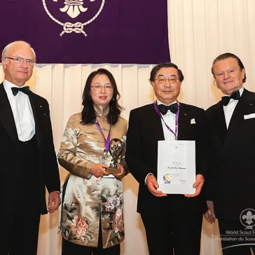Mr & Mrs Paul Murayama (JP) presented to His Majesty as Benefactor Circle Members