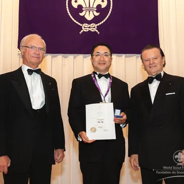 Rev Kouji Negi (JP) presented to His Majesty as a new BP Fellow