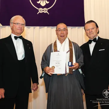 Rev Kouei Nemoto (JP) presented to His Majesty as a new BP Fellow