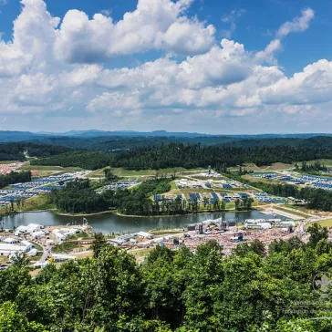 Overview of the Summit Bechteld Reserve