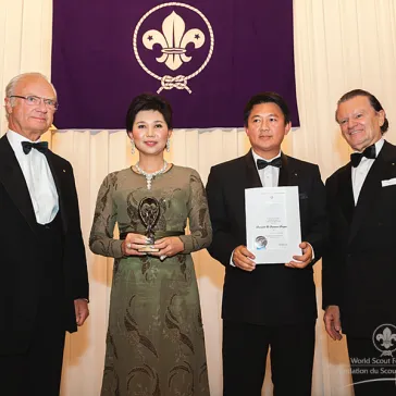 Dr & Mrs Somneuk Sanguansin (TH) presented to His Majesty as Benefactor Circle Members