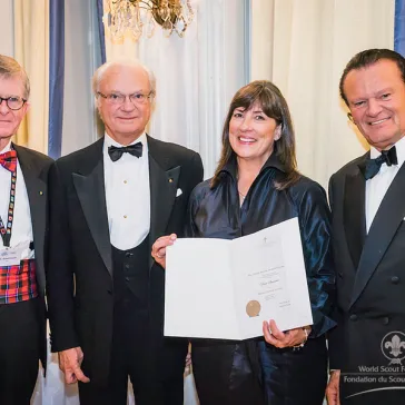 Mrs Darci Swanson (US) presented to His Majesty as a new BP Fellow