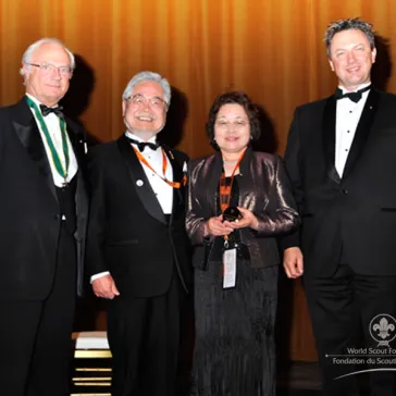 Yasuhiko & Anna Mimako Miki (JP) presented to The King as new members of the Benefactor Circle.