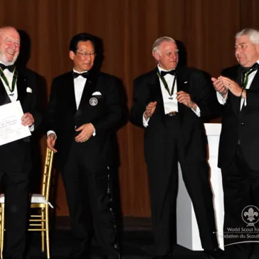 Howard Kilroy presented with the Bronze Wolf - the highest Award of WOSM - by The King.