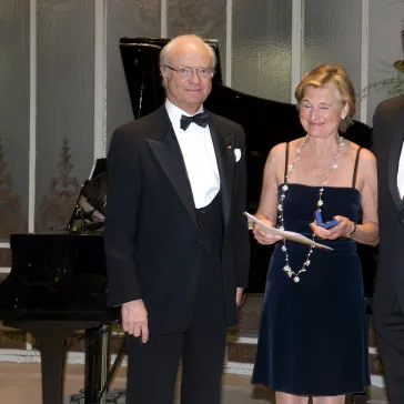 Countess von der Groeben (SE) presented to His Majesty as new BP Fellow