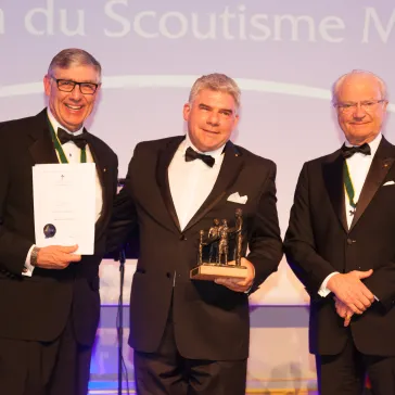 Mr Beat Wenger (CH) presented to His Majestey as new International Circle Member