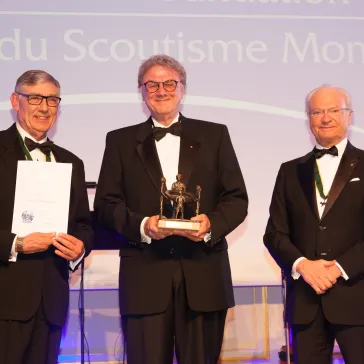 Dr Manfred Bobke-Von Camen (DE) presented to His Majestey as new International Circle Member