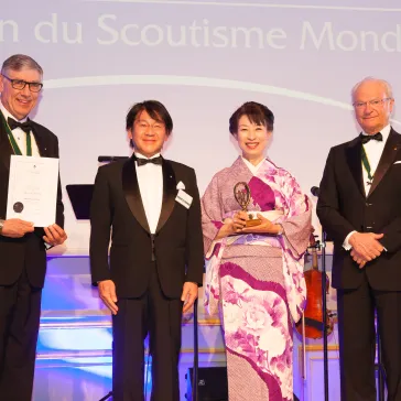 Mr & Mrs Masamo Yu (JP) presented to His Majestey as new Benefactor Circle Member