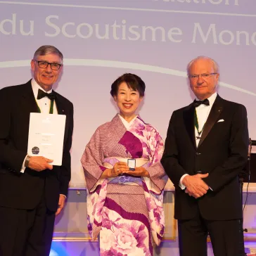 Mrs Yuko Yu (JP) presented to His Majestey as new Benefactor Circle Member